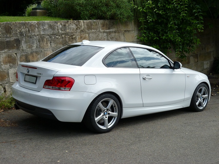 photo 2 BMW 135 custom wheels Moda EB1 17x8.0, ET +45, tire size 225/45 R17. x ET 245/40 R