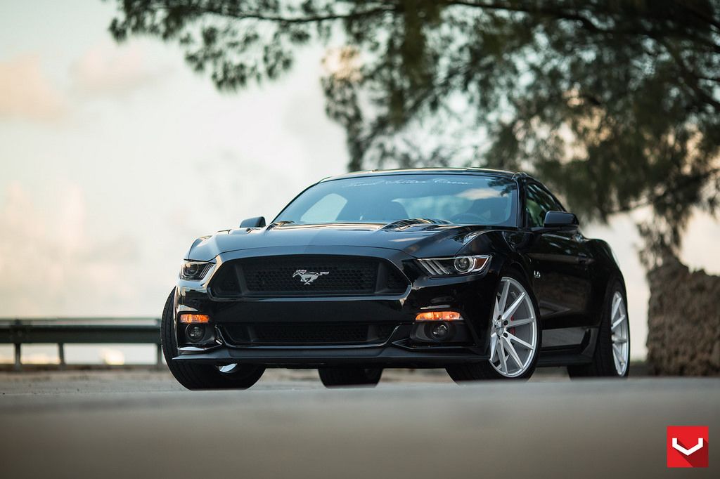 photo 2 Ford Mustang custom wheels Vossen VFS-1 20x9.5, ET , tire size 275/35 R20. 20x10.5 ET 315/35 R20