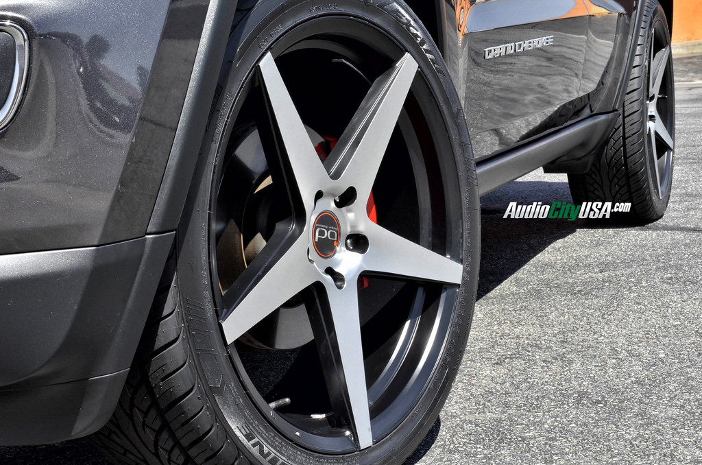 photo 4 Jeep Grand Cherokee custom wheels Blaque Diamond bd 300 22x9.0, ET , tire size 265/40 R22. x ET