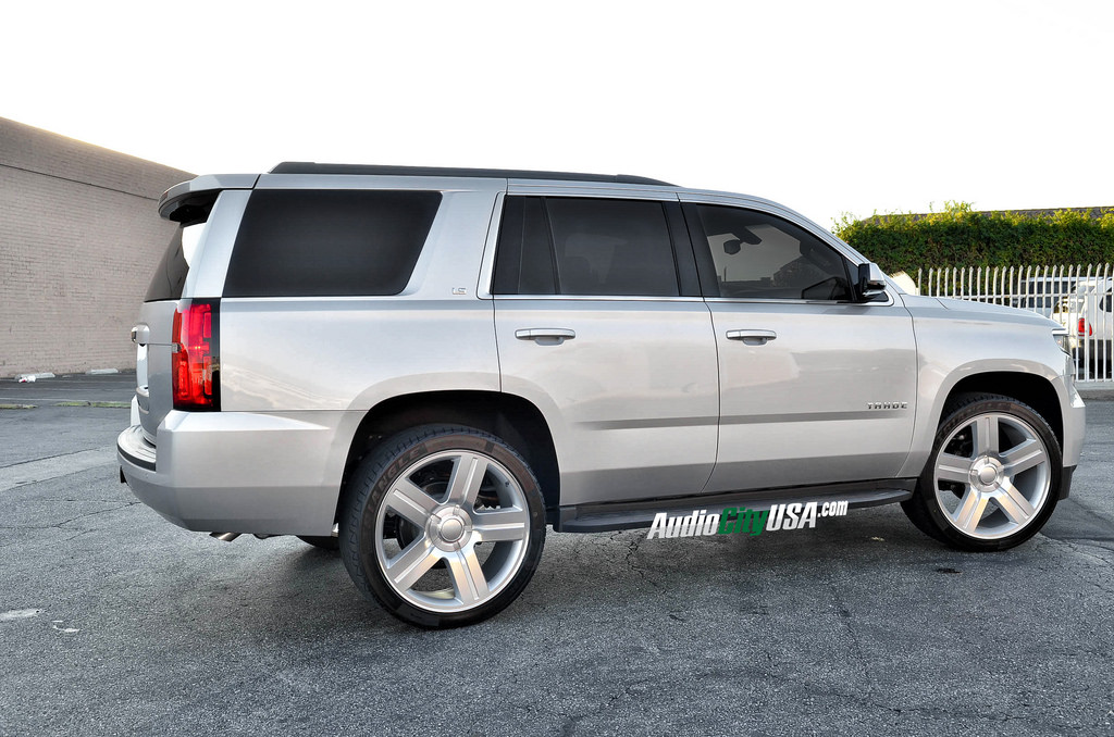 photo 4 Chevrolet Tahoe custom wheels Texas Edition 24x10.0, ET , tire size 305/35 R24. x ET 