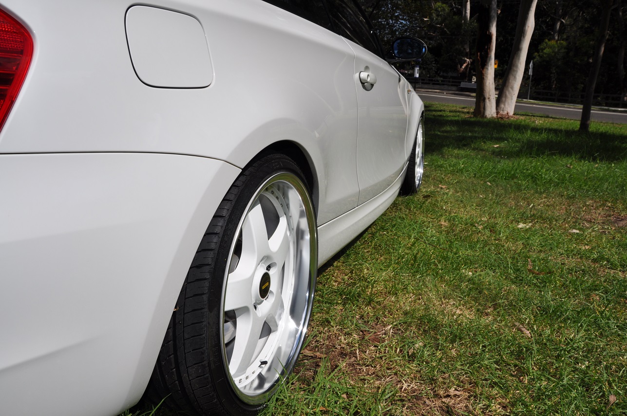 photo 4 BMW 135 custom wheels Simmons FR1 20x8.5, ET +43, tire size 235/35 R20. 20x9.5 ET+52 255/30 R20