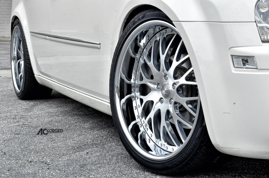 photo 1 Chrysler 300 custom wheels AC  313 22x9.5, ET , tire size 265/35 R22. x ET 