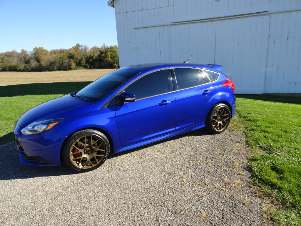 photo 7 Ford Focus ST custom wheels Avant Garde M310  18x8.5, ET +42, tire size X R18. x ET 