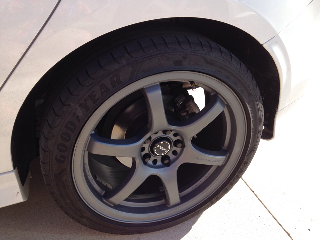 photo 2 Ford Focus ST custom wheels Gram Light 57DR 18x8.5, ET +38, tire size 235/40 R18. x ET 