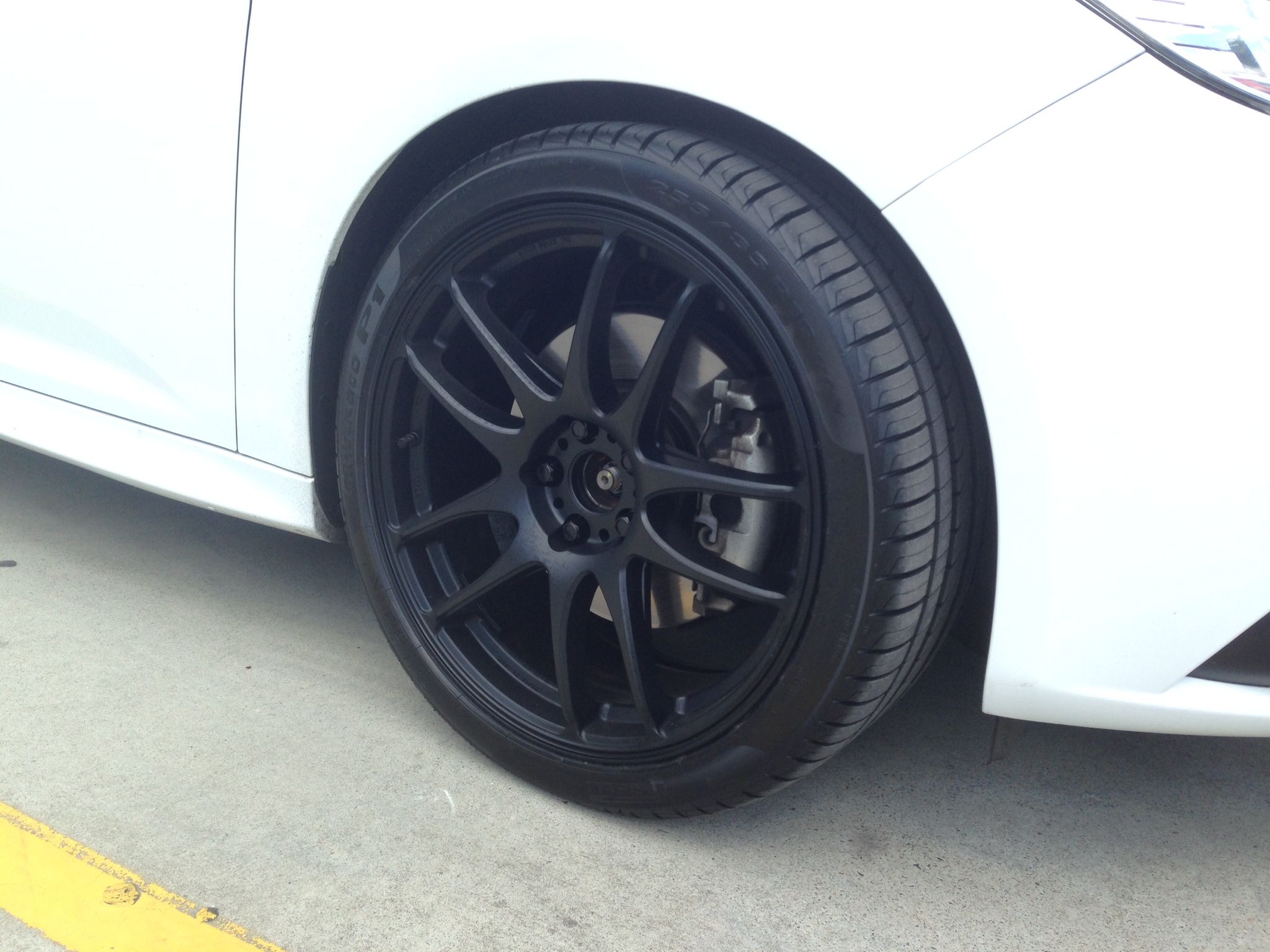photo 1 Ford Focus ST custom wheels Work  CR Kiwami 19x8.5, ET +42, tire size 255/35 R19. x ET 