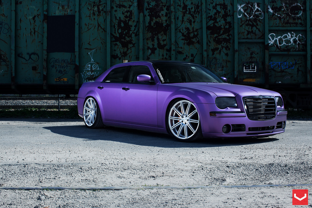 photo 4 Chrysler 300C custom wheels Vossen CV4 22x9.0, ET , tire size X R22. 22x10.5 ET 