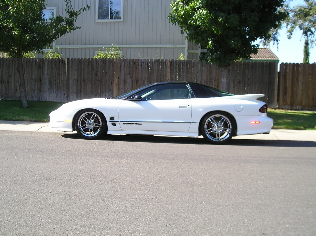 photo 2 Chevrolet Camaro custom wheels   19x10.0, ET , tire size X R19. 18x8.5 ET 