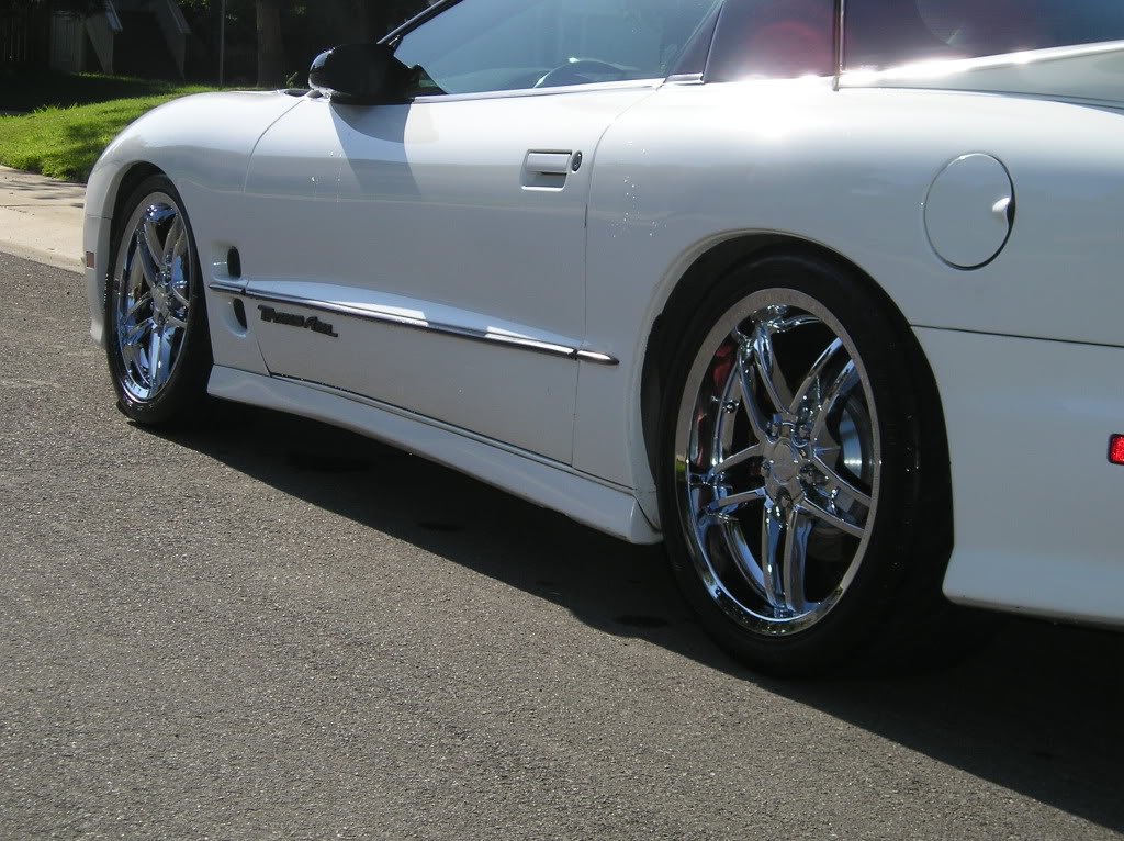 photo 1 Chevrolet Camaro custom wheels   19x10.0, ET , tire size X R19. 18x8.5 ET 