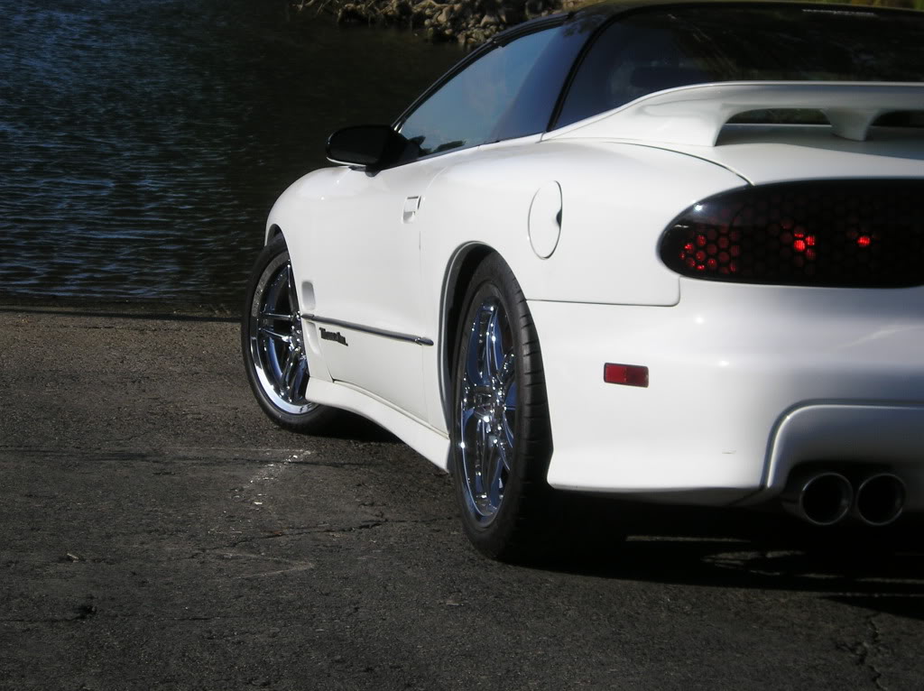 photo 4 Chevrolet Camaro custom wheels   19x10.0, ET , tire size X R19. 18x8.5 ET 