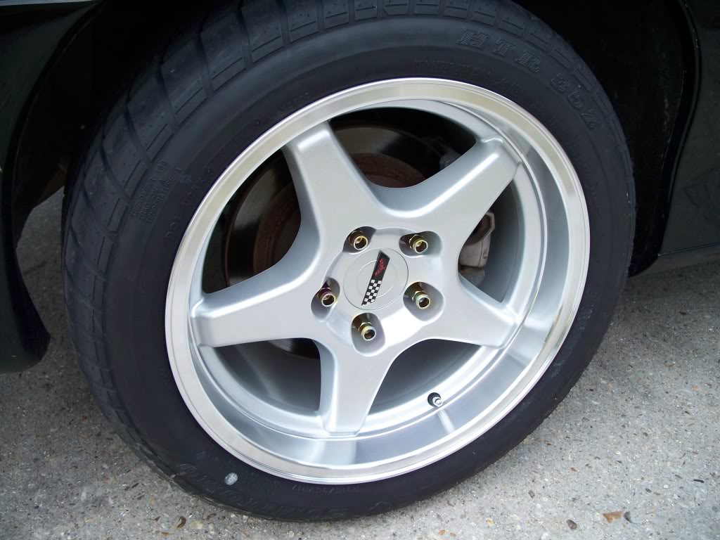 photo 1 Chevrolet Camaro custom wheels Silver ZR1's 17x9.5, ET , tire size X R17. 17x11.0 ET