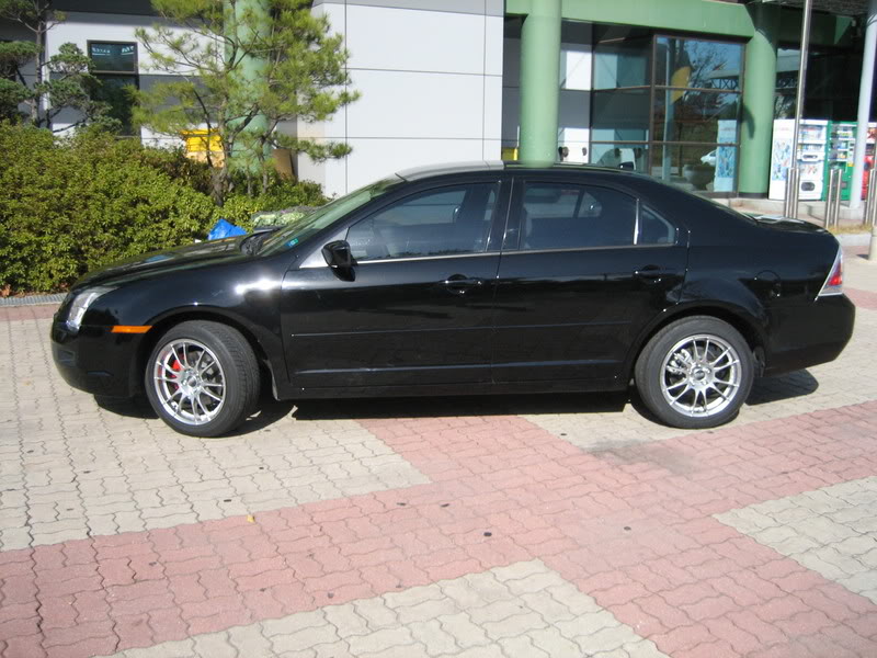 photo 2 Ford Fusion custom wheels OZ   17x8.0, ET , tire size 225/50 R17. x ET 