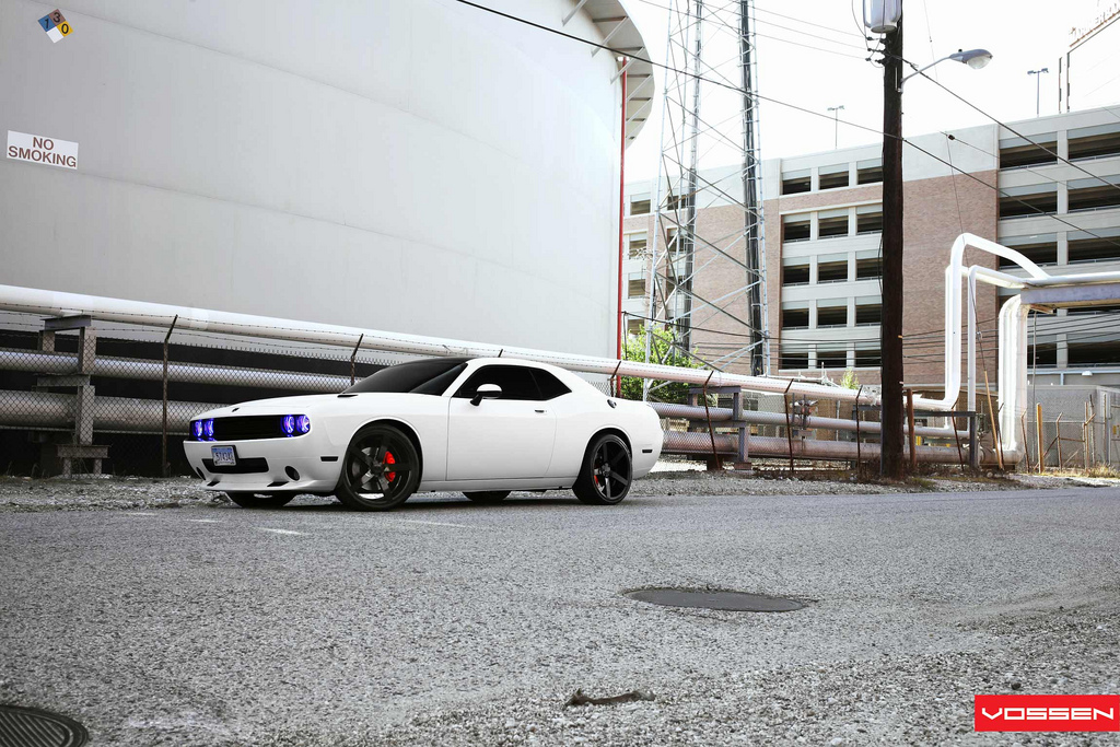 photo 5 Dodge Challenger custom wheels Vossen CV3 22x9.0, ET , tire size X R22. 22x10.5 ET 