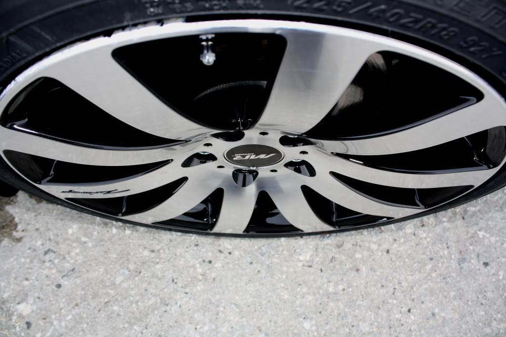photo 1 Acura MDX custom wheels MRR HR4  20x8.0, ET , tire size X R20. x ET 