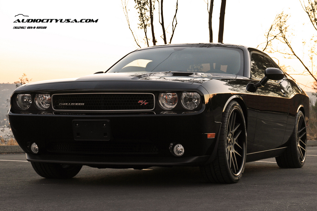 photo 2 Dodge Challenger custom wheels Gianelle Yerevan 22x9.0, ET , tire size 265/35 R22. 22x10.5 ET 295/30 R22