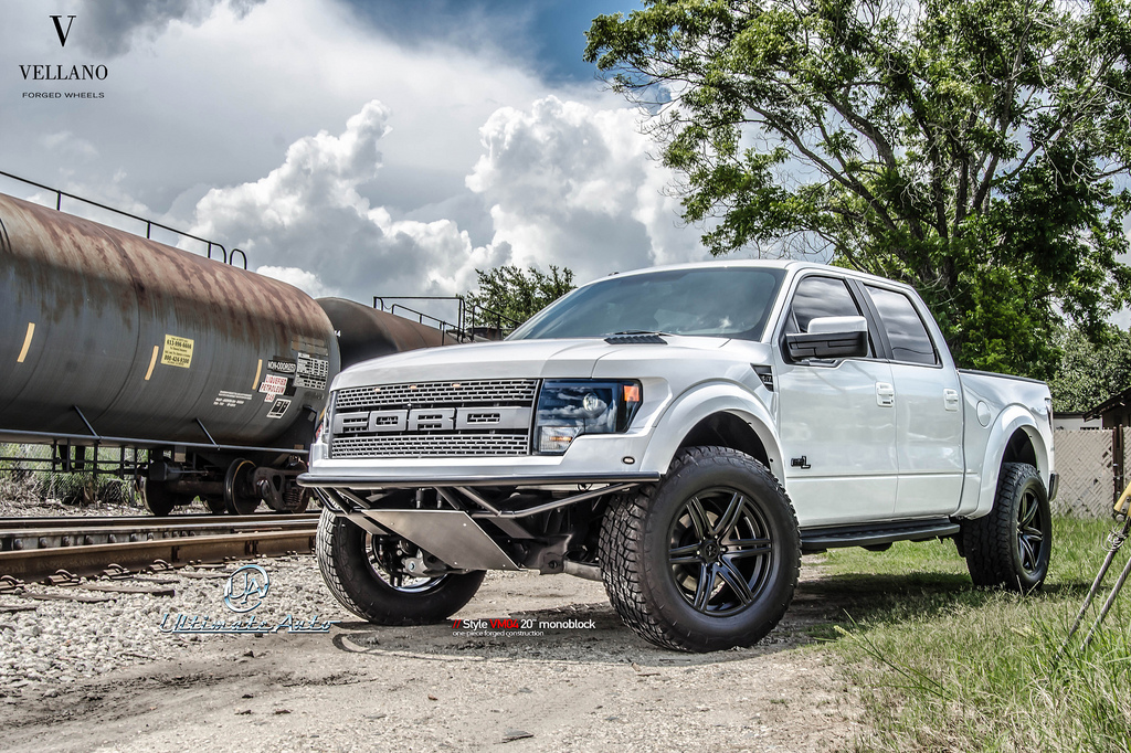 photo 3 Ford F-150 custom wheels VELLANO VM04 MONOBLOCK 20x10.0, ET , tire size 315/60 R20. x ET 