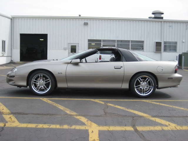 photo 1 Chevrolet Camaro custom wheels 18x8.5, ET , tire size X R18. 18x8.5 ET