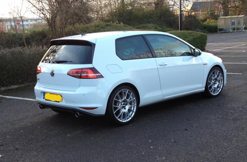 photo 2 Volkswagen Golf GTI custom wheels   19x8.0, ET +44, tire size 235/35 R19. x ET 