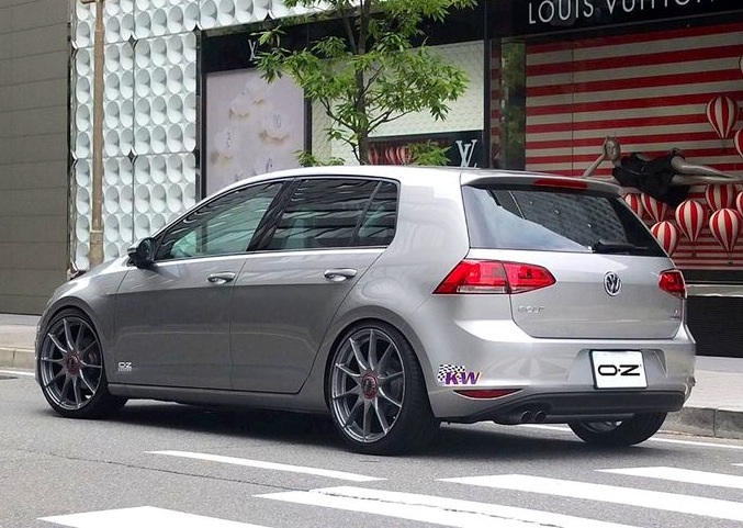 photo 2 Volkswagen Golf GTI custom wheels OZ FORMULA HLT 19x8.5, ET +47, tire size X R19. x ET