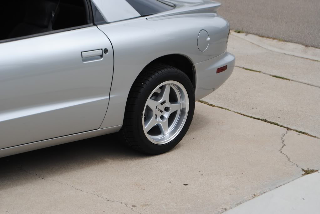 photo 6 Chevrolet Camaro custom wheels Silver ZR1 17x9.0, ET , tire size X R17. 17x11.0 ET 