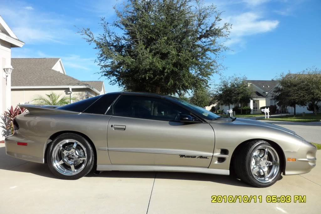 photo 1 Chevrolet Camaro custom wheels 18x10.5, ET , tire size 295/35 R18. x ET