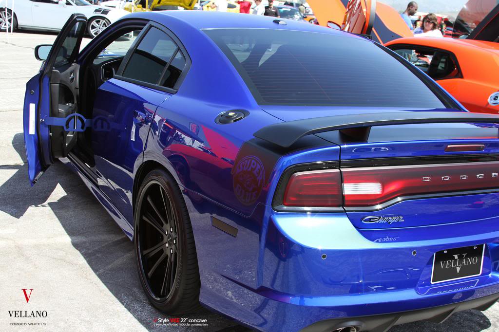 photo 3 Dodge Charger custom wheels VELLANO VKE 22x, ET , tire size X R22. x ET