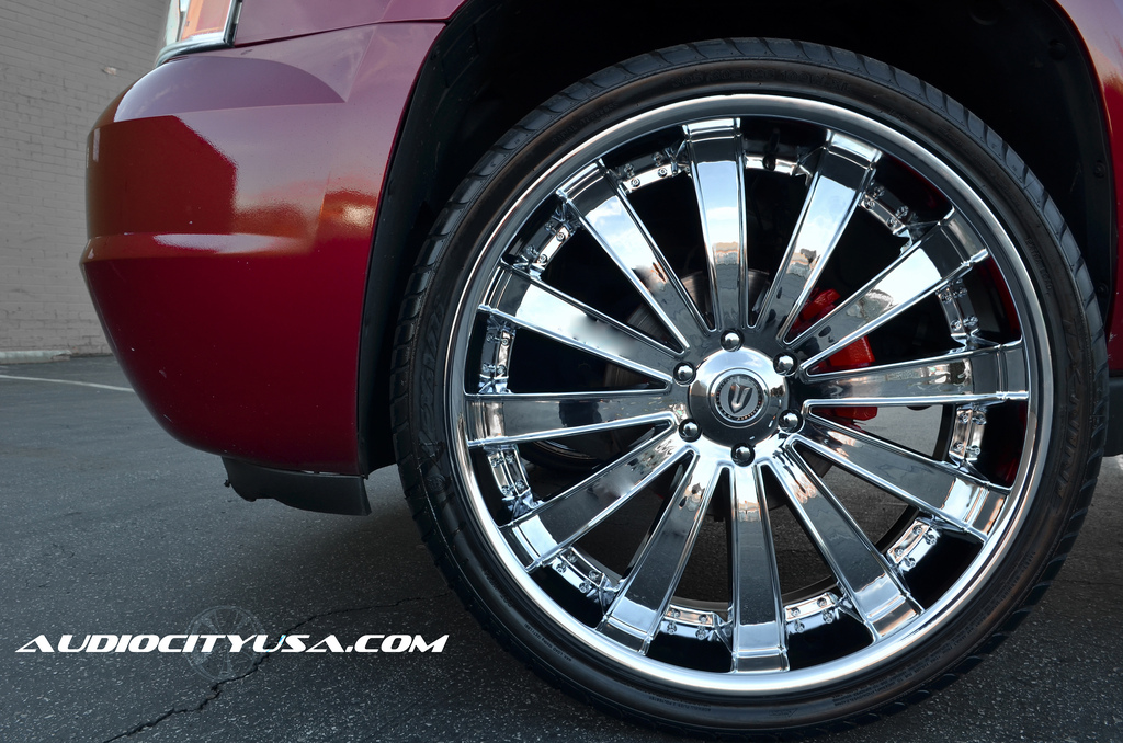 photo 1 GMC Yukon custom wheels Versante 225 26x10.0, ET , tire size 305/30 R26. x ET