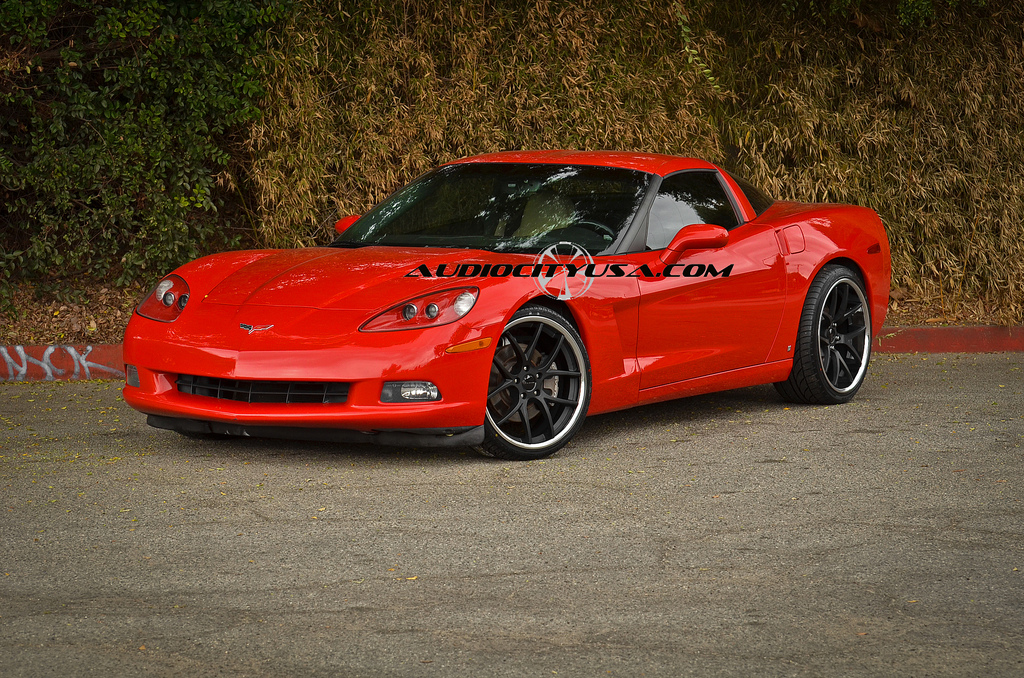 photo 3 Chevrolet Corvette custom wheels Giovanna Monza 20x8.5, ET , tire size 245/30 R20. 20x10.0 ET 275/30 R20