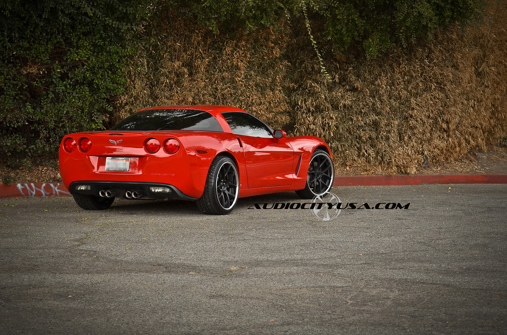 photo 4 Chevrolet Corvette custom wheels Giovanna Monza 20x8.5, ET , tire size 245/30 R20. 20x10.0 ET 275/30 R20