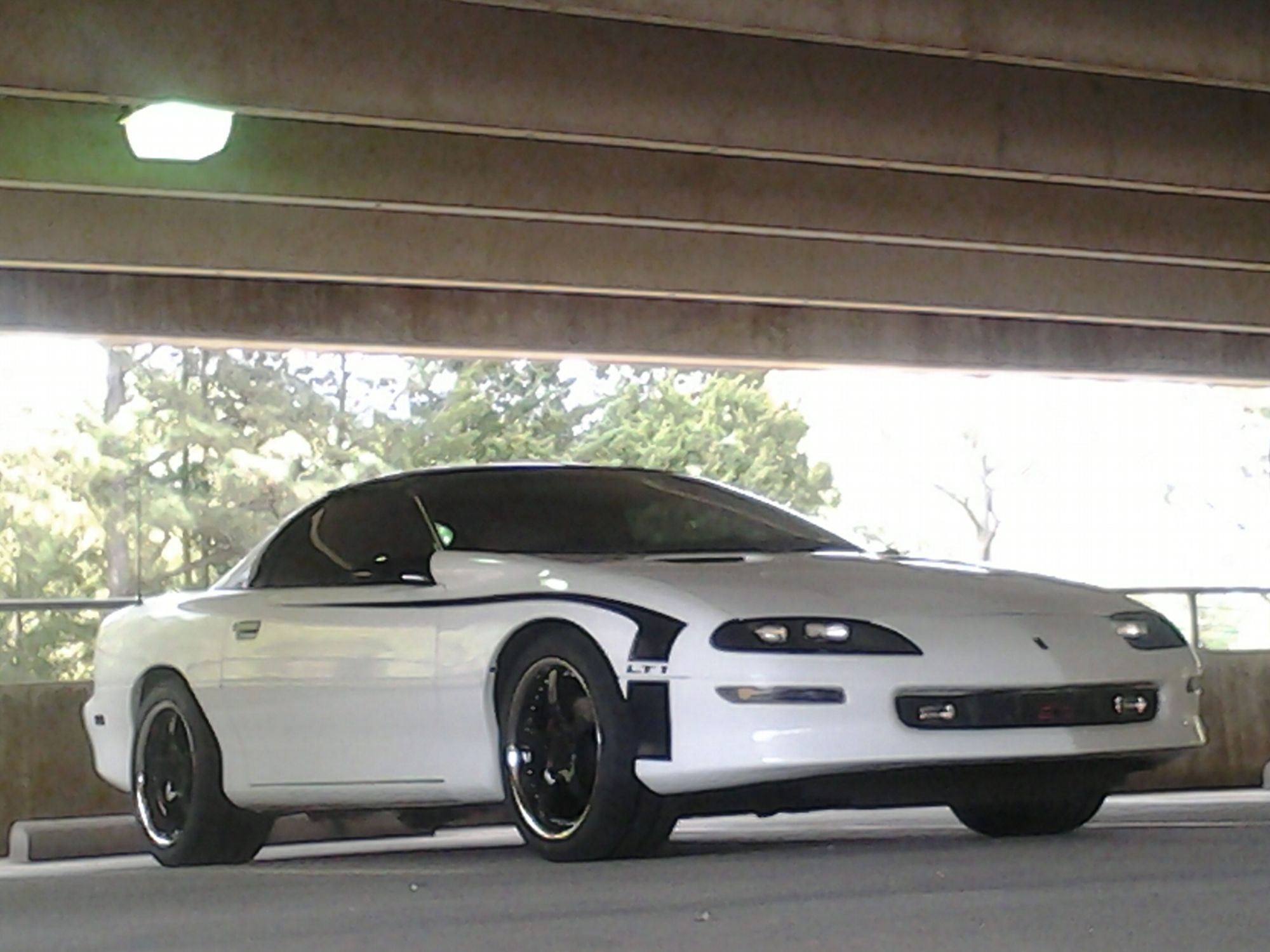 photo 3 Chevrolet Camaro custom wheels OE  18x9.5, ET , tire size 275/35 R18. 18x10.5 ET 295/35 R18