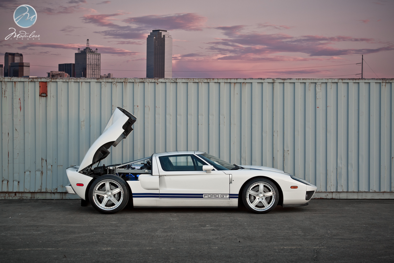 photo 7 Ford GT custom wheels Modulare M7 19x10.0, ET , tire size 275/30 R19. 20x13.0 ET 345/30 R20