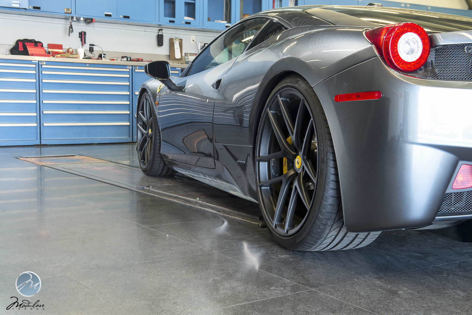 photo 6 Ferrari 458 Italia custom wheels Modulare B18 Evo 21x9.0, ET , tire size 255/30 R21. 22x12.0 ET 335/25 R22