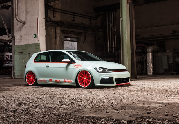 photo 2 Volkswagen Golf GTI custom wheels ROTIFORM SNA REVISITED 20x9.0, ET +40, tire size X R20. x ET 