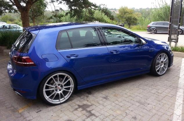 photo 2 Volkswagen Golf GTI custom wheels OZ  ULTRALEGGERA HLT 20x8.5, ET +45, tire size X R20. x ET 