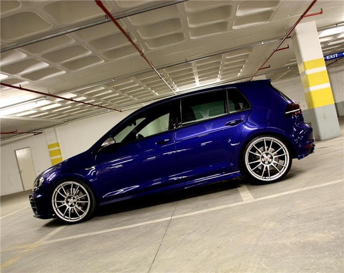 photo 3 Volkswagen Golf GTI custom wheels OZ  ULTRALEGGERA HLT 20x8.5, ET +45, tire size X R20. x ET 