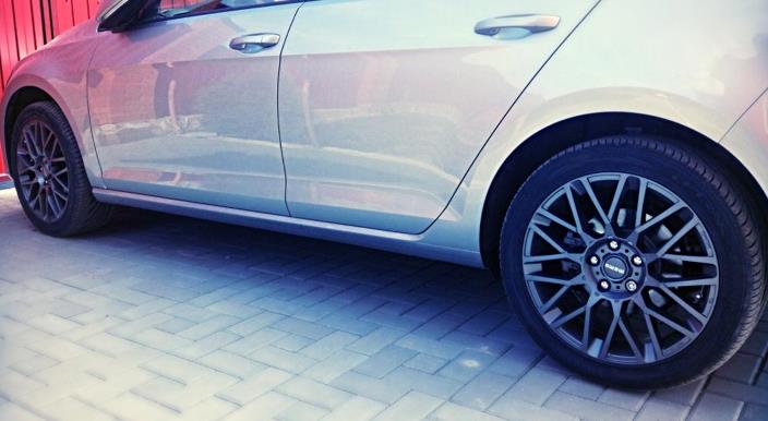 photo 3 Volkswagen Golf GTI custom wheels MOMO REVENGE ANTHRACITE 17x7.0, ET +45, tire size X R17. x ET 