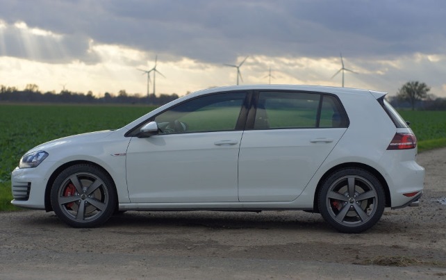 photo 3 Volkswagen Golf GTI custom wheels DIEWE  TRINA 18x8.0, ET +40, tire size X R18. x ET 