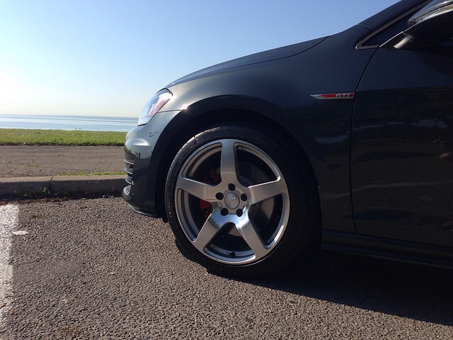 photo 1 Volkswagen Golf GTI custom wheels NEUSPEED RSE52 18x8.0, ET +45, tire size X R18. x ET