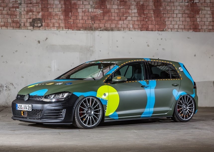photo 4 Volkswagen Golf GTI custom wheels OZ SUPERTURISMO LM 19x8.5, ET +44, tire size X R19. x ET