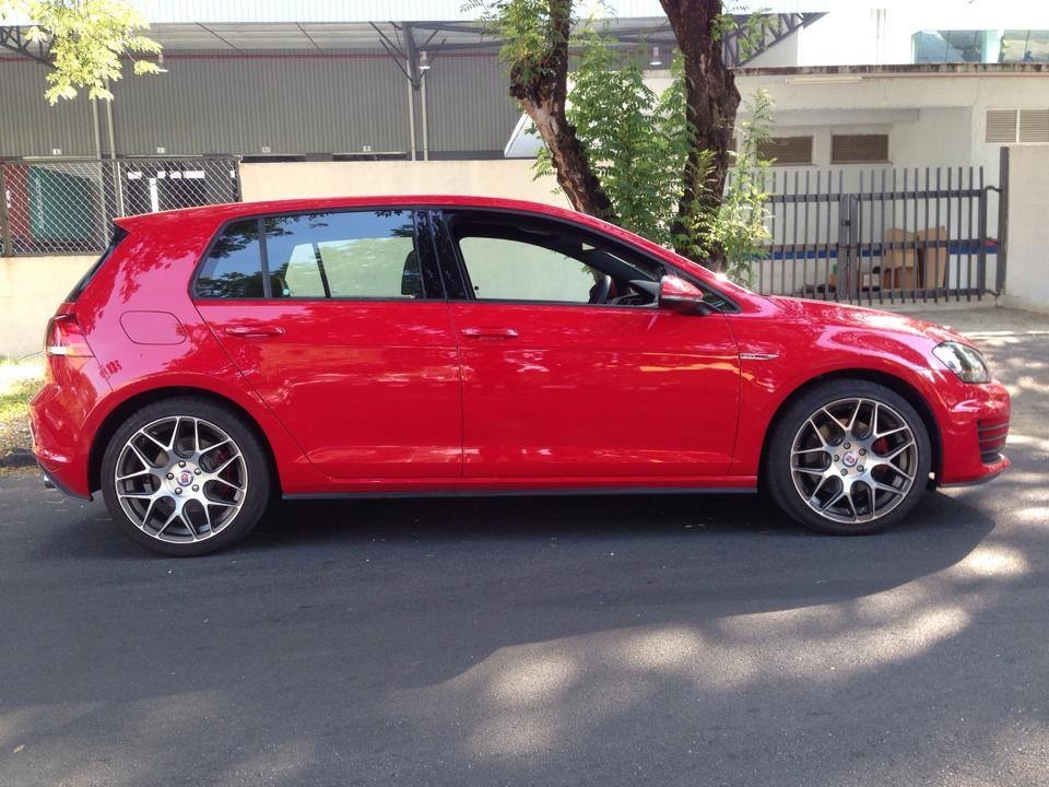 photo 3 Volkswagen Golf GTI custom wheels HRE P40 18x8.0, ET +42, tire size X R18. x ET