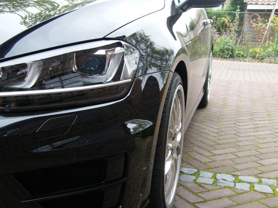 photo 3 Volkswagen Golf GTI custom wheels SPORTEC MONO/10 18x8.5, ET +42, tire size X R18. x ET