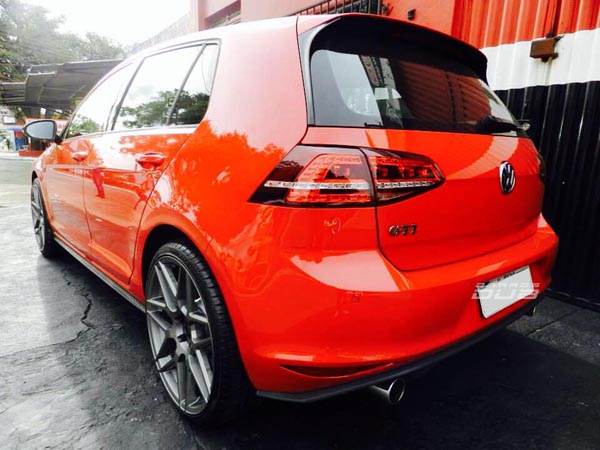 photo 2 Volkswagen Golf GTI custom wheels RUFF  R351 20x8.5, ET +40, tire size X R20. x ET 