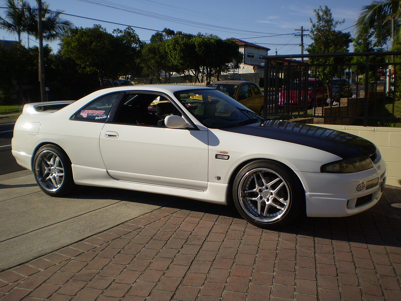 photo 2 Nissan R31-R34 Skyline 2dr custom wheels Blitz Technospeed 03 18x10.0, ET +22, tire size 245/40 R18. x ET 