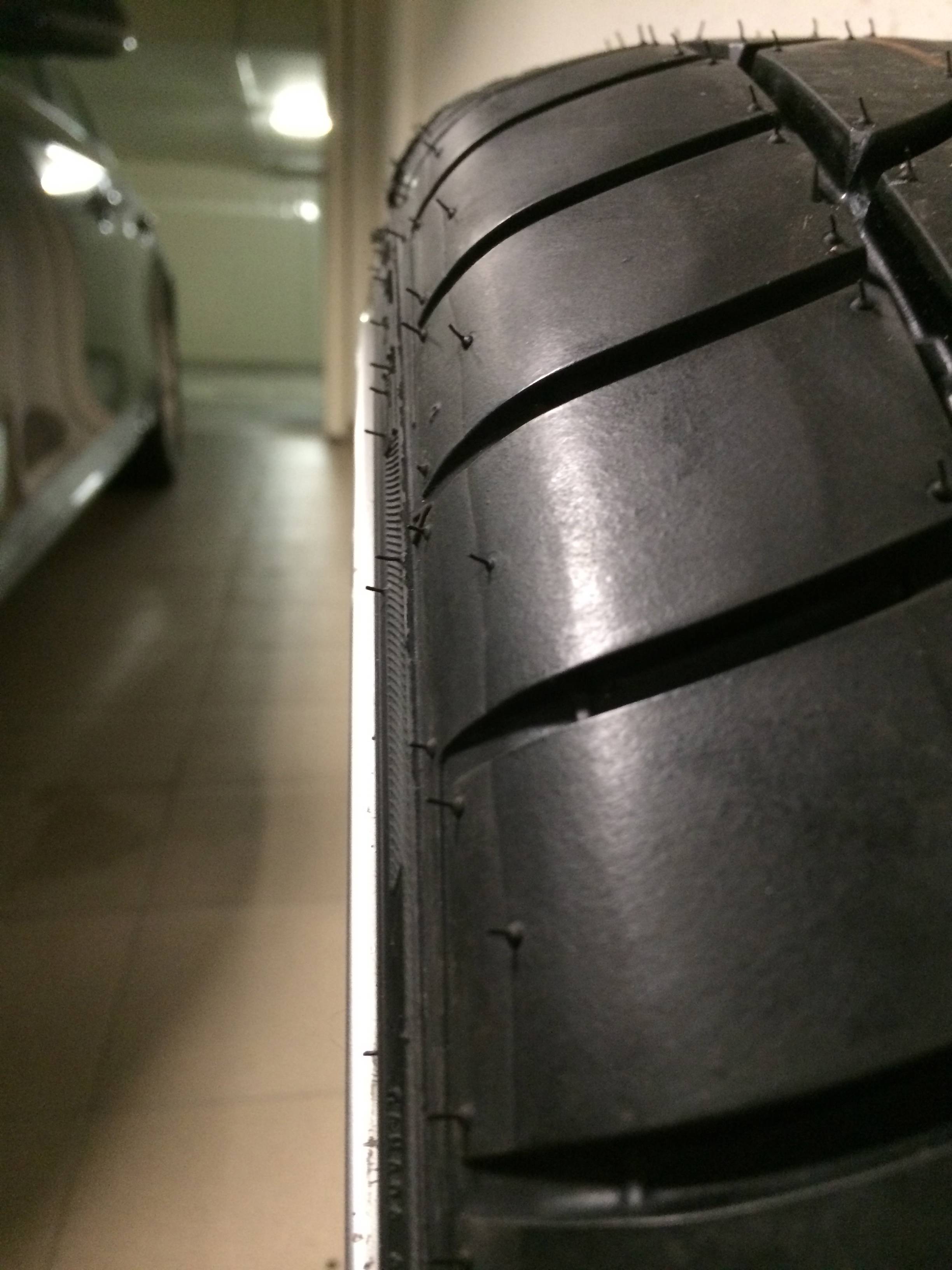 photo 2 Audi A4 custom wheels Audi Q5  20x8.5, ET +33, tire size 245/30 R20. x ET 