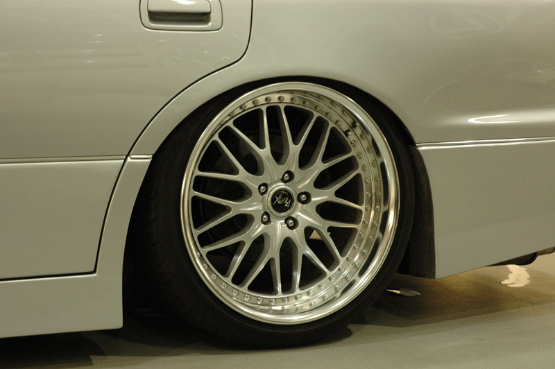 photo 4 Lexus LS 400 custom wheels Work Wheels Rezax II 20x8.5, ET +25, tire size 225/30 R20. 20x10.0 ET+25 255/35 R20