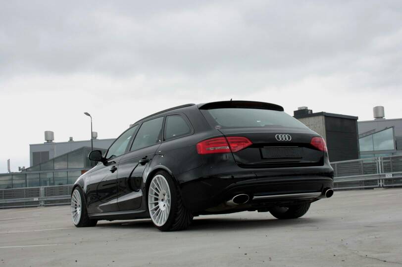 photo 1 Audi A4 custom wheels Rotiform  IND 19x10.0, ET +35, tire size 245/35 R19. x ET 