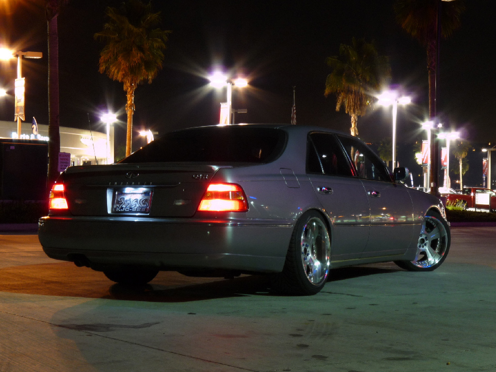 photo 3 Infiniti Q45 custom wheels Veilside Andrew Golt 19x9.0, ET +11, tire size 225/35 R19. 19x11.0 ET+24 255/40 R19