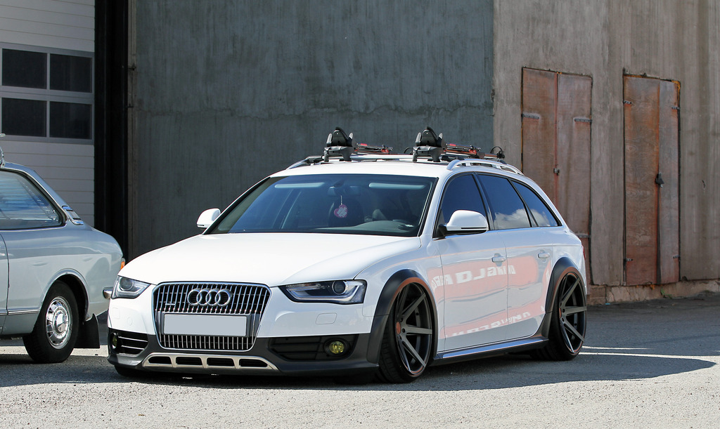 photo 1 Audi A4 custom wheels Rohana  RC7 20x11.0, ET +28, tire size 255/30 R20. x ET 