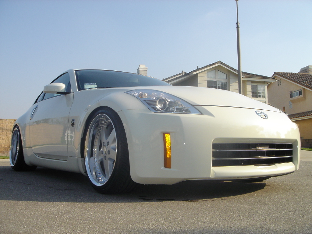 photo 3 Nissan 350Z custom wheels Work Wheels Equip 19x9.5, ET +19, tire size 245/35 R19. 19x11.0 ET+20 275/30 R19