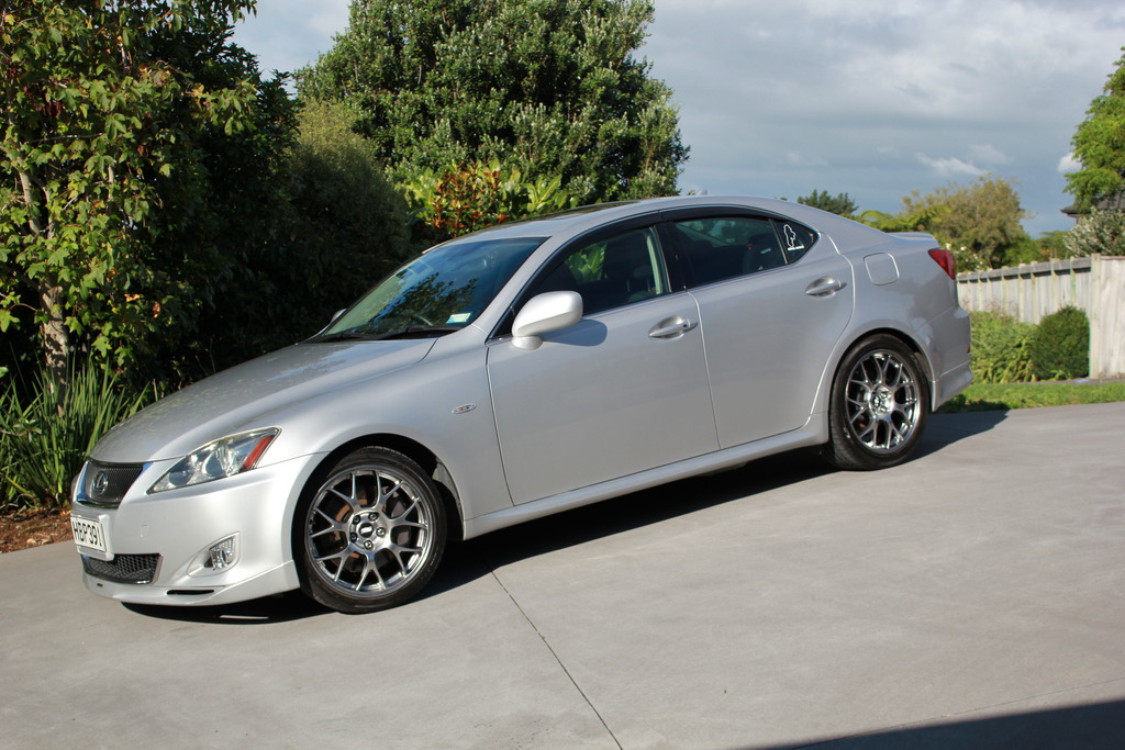 photo 3 Lexus IS 250 custom wheels BBS Evo X 18x8.5, ET +38, tire size X R18. x ET