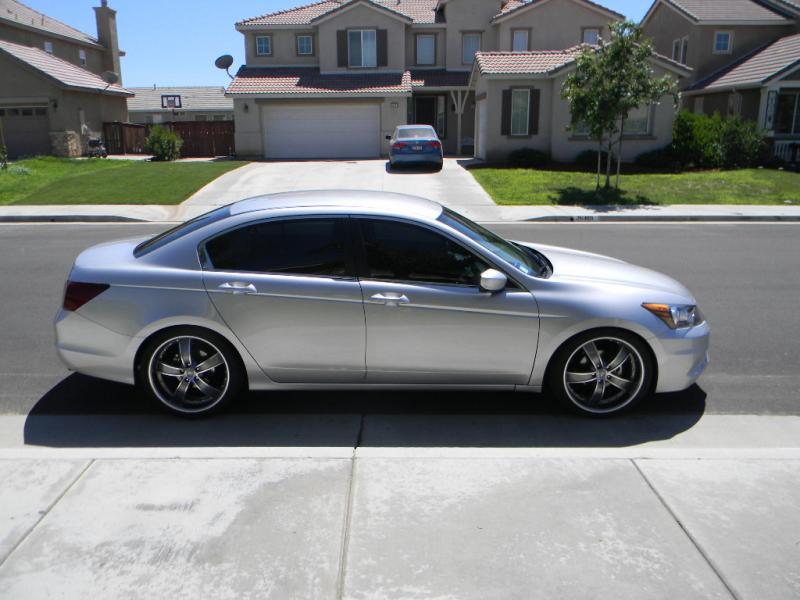 photo 1 Honda Accord custom wheels Velocity 20x8.5, ET +35, tire size X R20. x ET